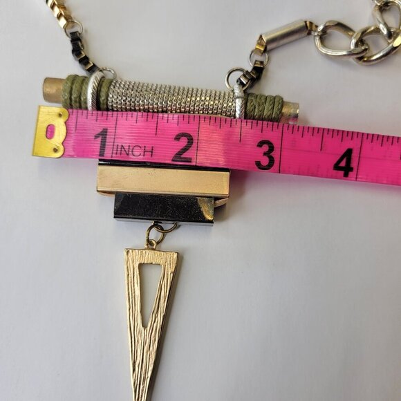 Vintage Gold and Silver tone Pendant Necklace - Picture 10 of 13